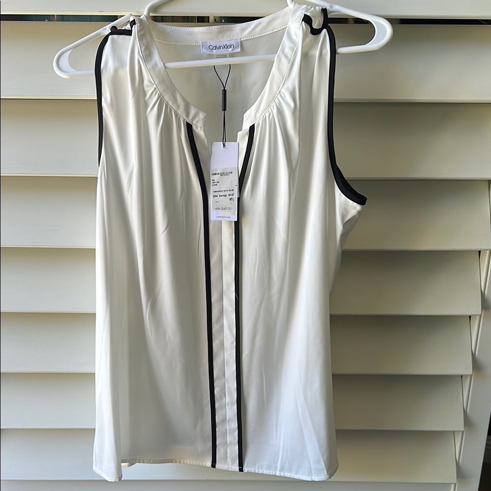 Calvin Klein Women's White Sleeveless Top
